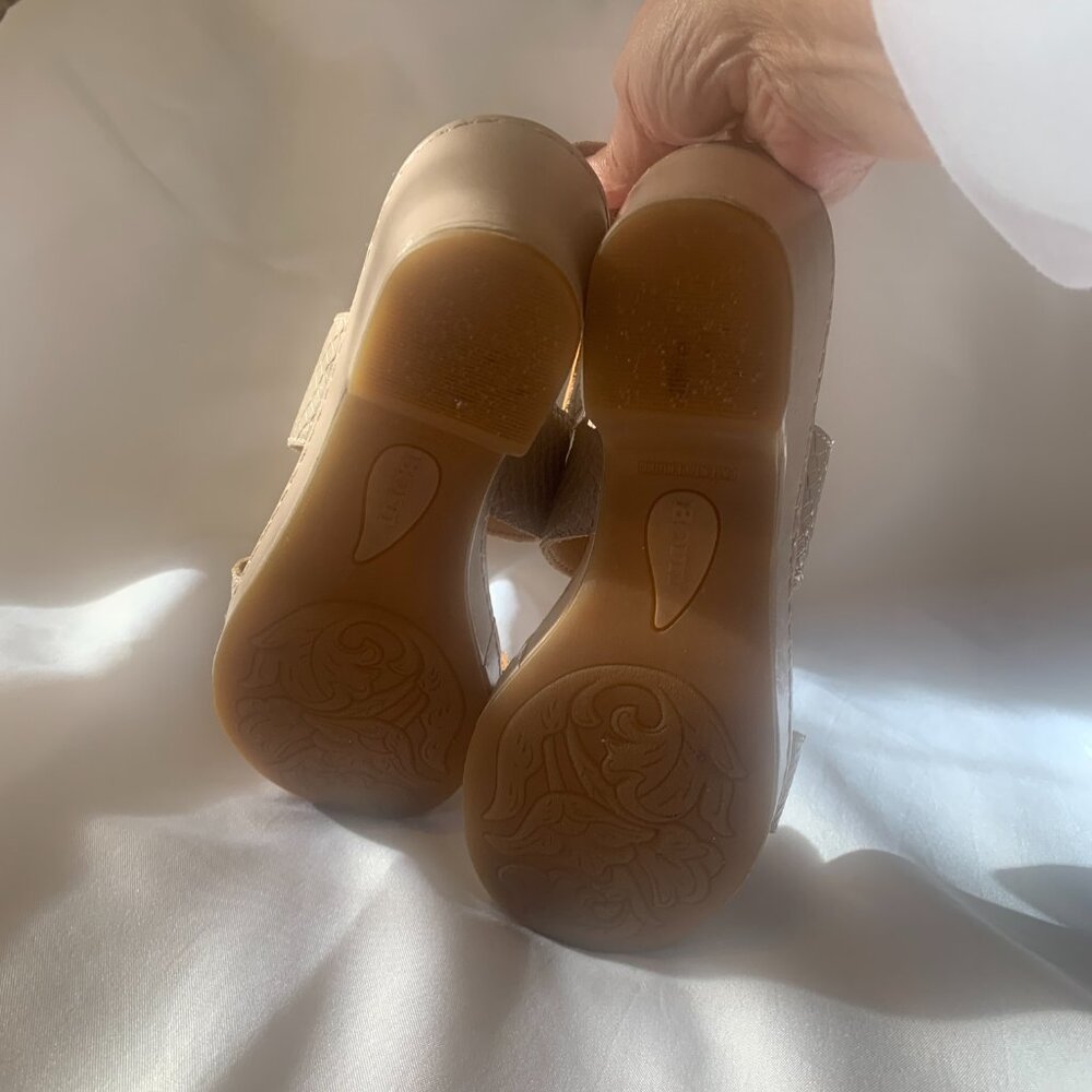 Born Taupe Sandals Size 7 - Picture 3 of 5